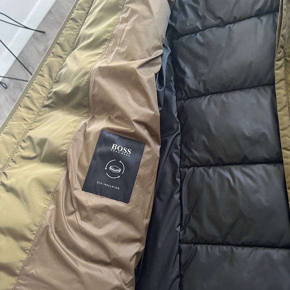 NEVER WORN - Hugo Boss puffer field jacket - army green - Picture 3 of 5